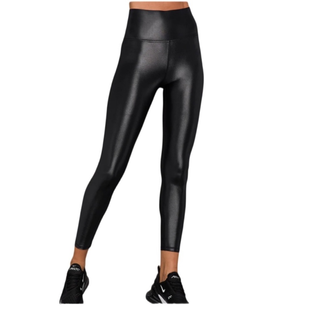 26. Carbon38 Legging in Takara Shine Size Small